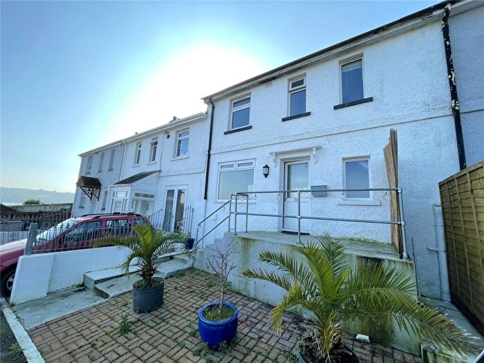 3 Bedroom Terraced House To Rent In River View, Saltash, Cornwall, PL12