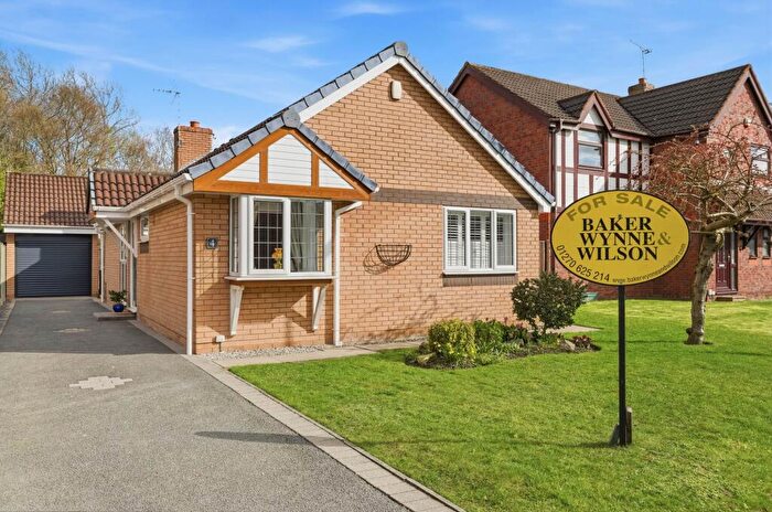 2 Bedroom Detached Bungalow For Sale In Hanbury Close, Crewe, CW2