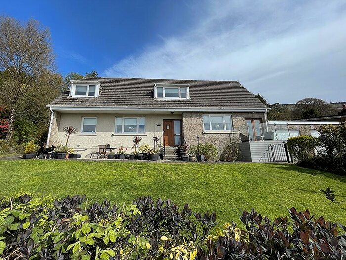 4 Bedroom Detached House For Sale In Shore Road, Kilmun, Argyll And Bute, PA23