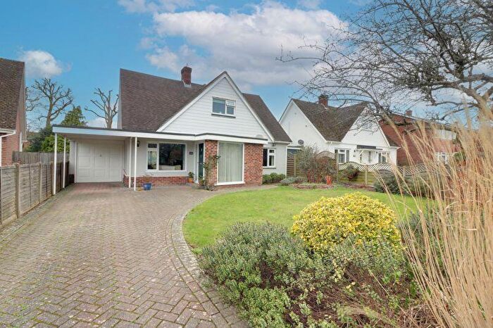 5 Bedroom Detached House For Sale In Cavendish Drive, Waterlooville, PO7