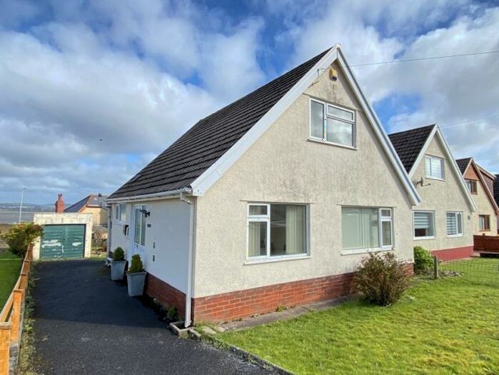 3 Bedroom Detached Bungalow To Rent In Graig Y Coed, Penclawdd, Swansea, SA4