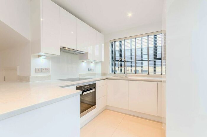 2 Bedroom Flat To Rent In Palace Wharf, Hammersmith, London, W6