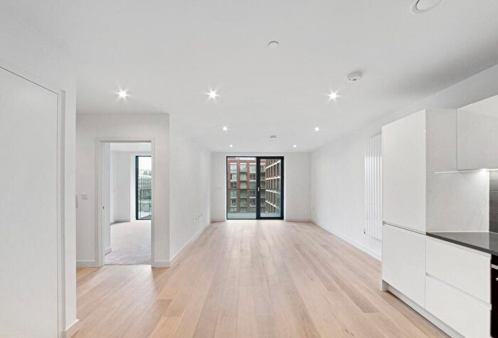 1 Bedroom Apartment For Sale In John Cabot House, Royal Wharf, E16