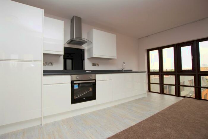 2 Bedroom Penthouse To Rent In Penthouse, New Priestgate House, Peterborough, PE1