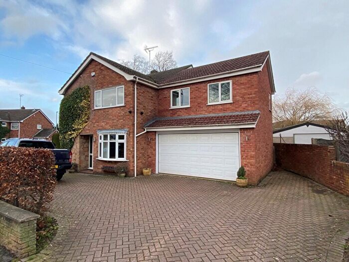 5 Bedroom Detached House For Sale In New Road, Uttoxeter, ST14