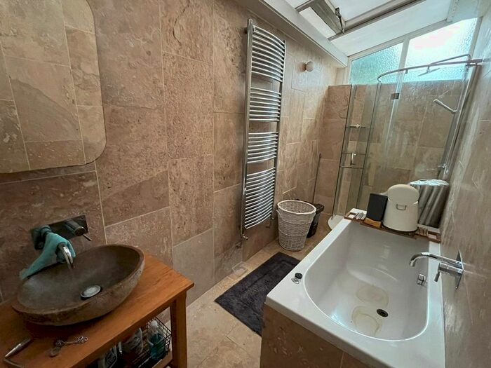 2 Bedroom Terraced House To Rent In Northway Road, London, SE5