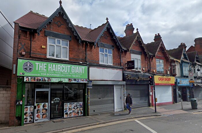 6 Bedroom Apartment To Rent In Cape Hill, Smethwick, B66