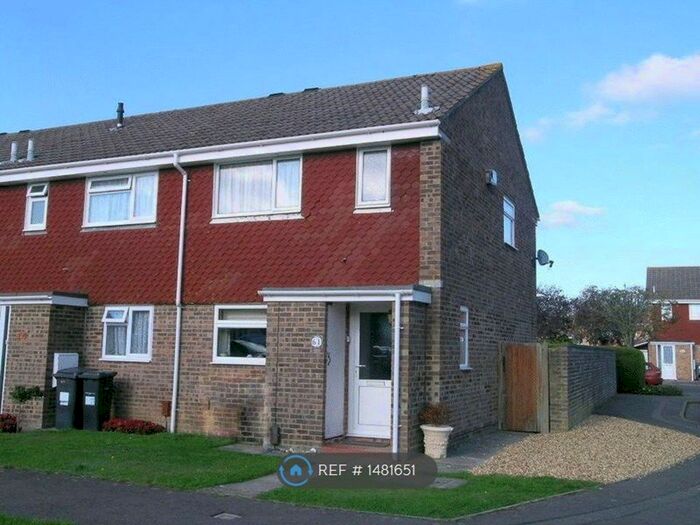 3 Bedroom End Of Terrace House To Rent In Charlton Close, Bournemouth, BH9