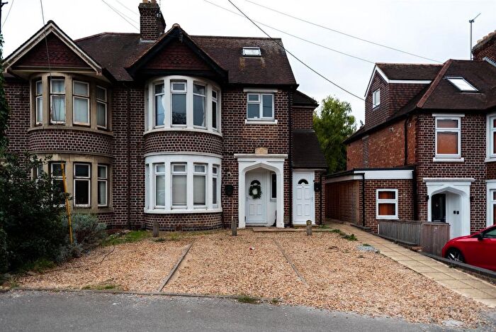 2 Bedroom Flat To Rent In Westminster Way, Oxford, OX2