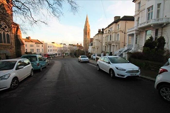 1 Bedroom Flat To Rent In Pevensey Road, St. Leonards-On-Sea, TN38