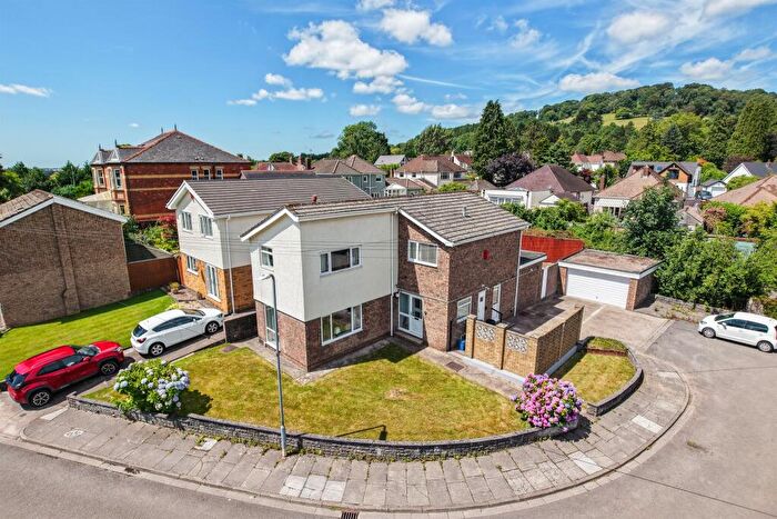 4 Bedroom Detached House For Sale In Brooklyn Close, Rhiwbina, Cardiff, CF14