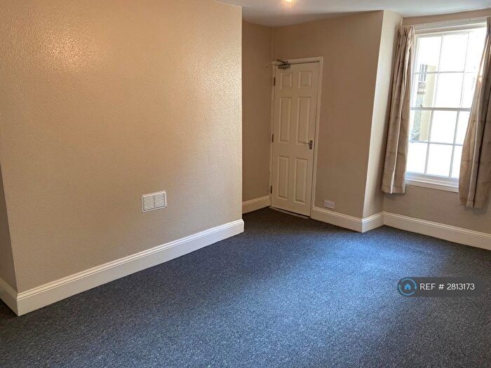 1 Bedroom Flat To Rent In Kingsdown Parade, Bristol, BS6