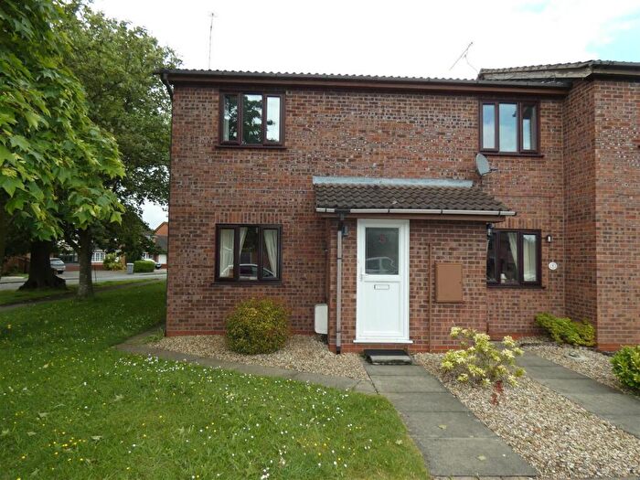 2 Bedroom Apartment To Rent In Randle Bennett Close, Sandbach, CW11