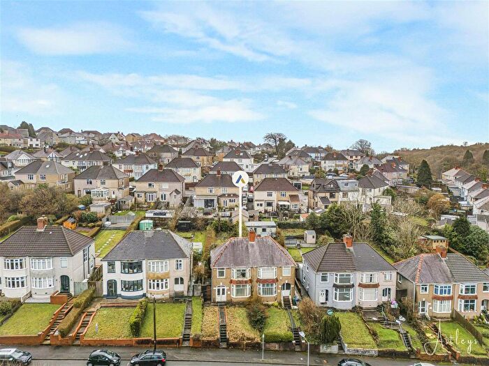 3 Bedroom Semi Detached House For Sale In Gwynedd Avenue, Cockett, Swansea, SA2