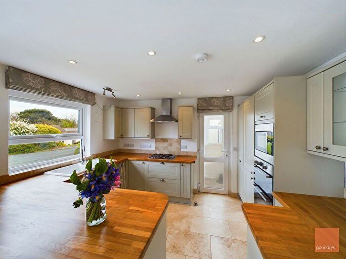 2 Bedroom Bungalow For Sale In Penwinnick Parc, St. Agnes, TR5