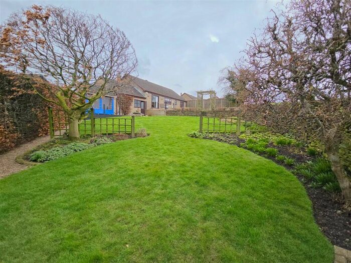 3 Bedroom Detached Bungalow For Sale In Chappell Road, Hoylandswaine, Sheffield, S36