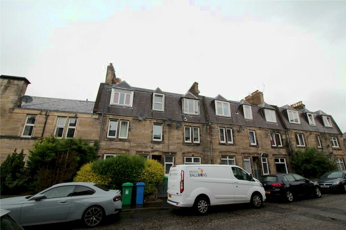 1 Bedroom Flat To Rent In Victoria Terrace, Dunfermline, KY12