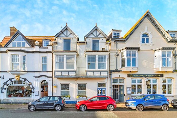 1 Bedroom Flat For Sale In South Embankment, Dartmouth, Devon, TQ6