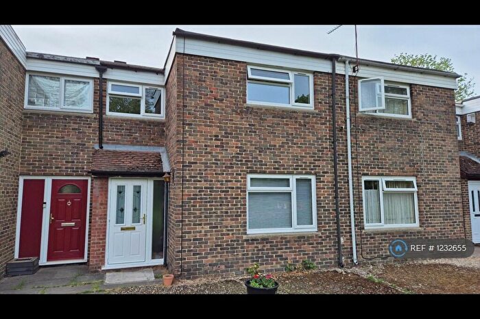3 Bedroom Terraced House To Rent In Byron Close, Basingstoke, RG24