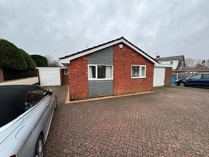 3 Bedroom Detached Bungalow To Rent In Lynn Road, Canford Heath, Poole, BH17