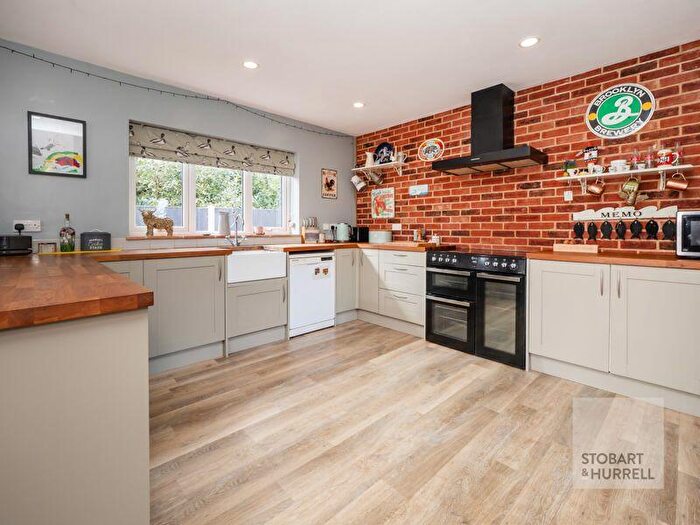 3 Bedroom Detached Bungalow For Sale In Freyden Way, Frettenham, Norfolk, NR12