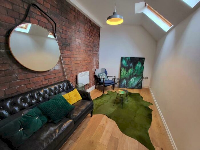 2 Bedroom Apartment To Rent In Apt., Harter Street, M1