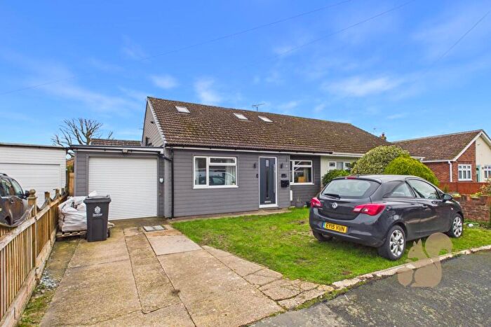 5 Bedroom Semi-Detached House For Sale In Orchard Road, Alresford, CO7