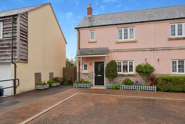 2 Bedroom End Of Terrace House For Sale In Trivetts Way, Cossington, Bridgwater, Somerset, TA7