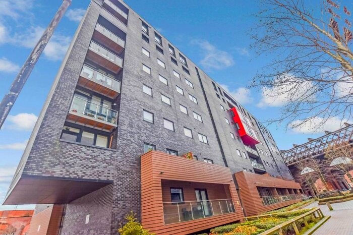 2 Bedroom Flat To Rent In Potato Wharf, Potato Wharf, Castlefield, Manchester, M3