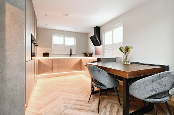 5 Bedroom Detached House For Sale In Coriander Road, Downham Market, PE38