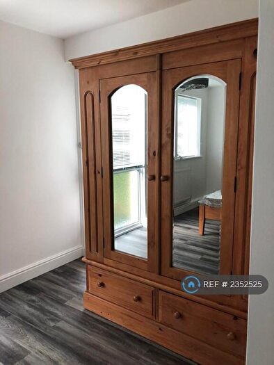 1 Bedroom Flat To Rent In St Lawrence Court, Canterbury, CT1