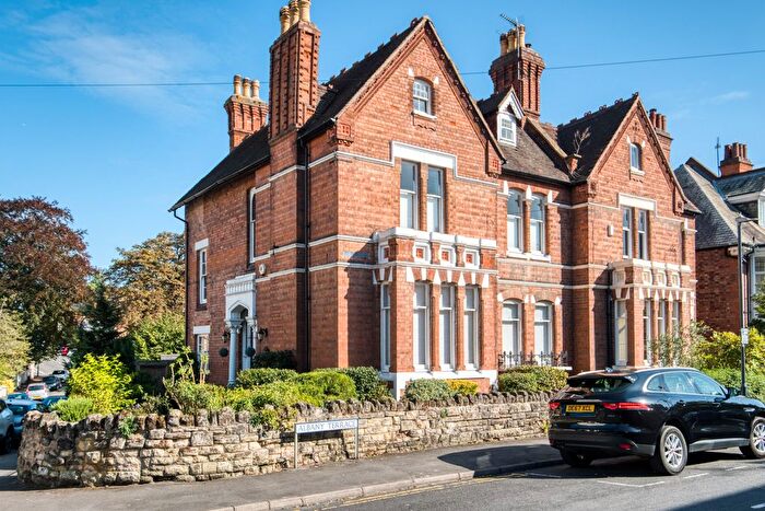 6 Bedroom Semi Detached House To Rent In Brookfield House, Leamington Spa, CV32