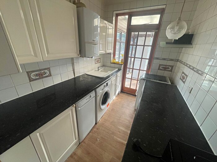 3 Bedroom Terraced House To Rent In Salcombe Drive, Chadwell Heath, RM6