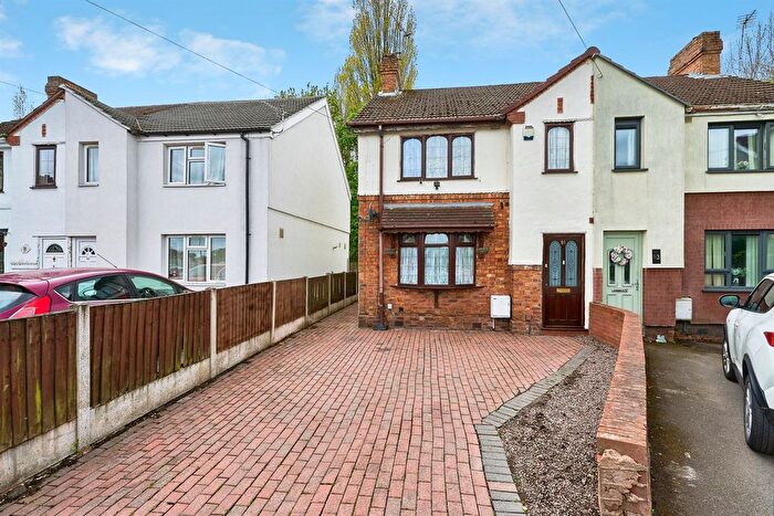 3 Bedroom Semi Detached House For Sale In Aston Road, Willenhall, WV13
