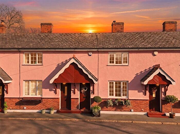 2 Bedroom Terraced House For Sale In Wakering Road, Shoebury/Gt Wakering, Essex, SS3