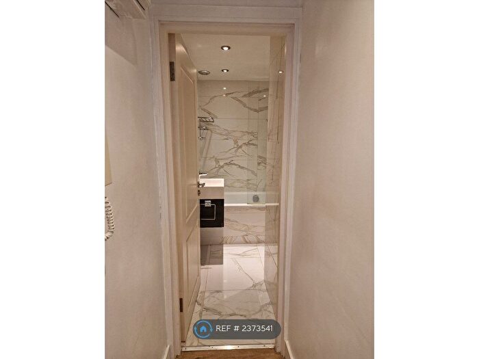 1 Bedroom Flat To Rent In Minerva Lodge, London, SE3