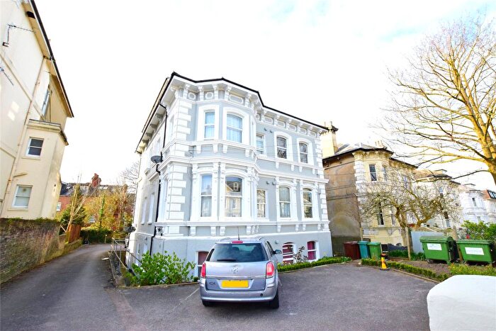 Studio To Rent In Upper Grosvenor Road, Tunbridge Wells, Kent, TN1