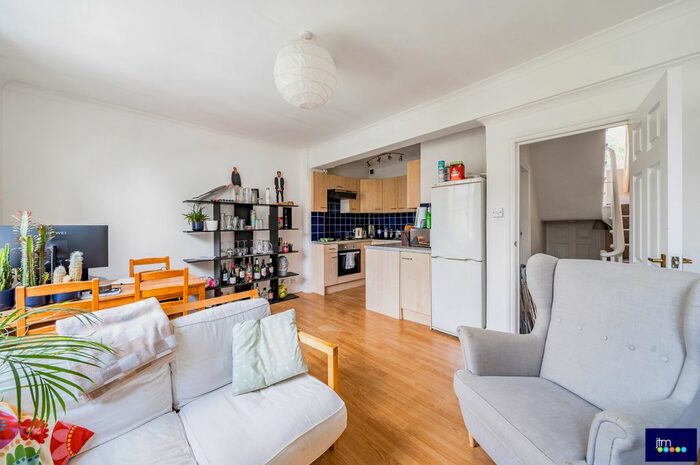 2 Bedroom Flat To Rent In Giesbach Road, London, N19