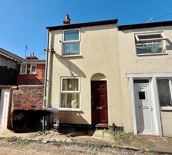 2 Bedroom Terraced House For Sale In Nelson Road Central, Great Yarmouth, NR30