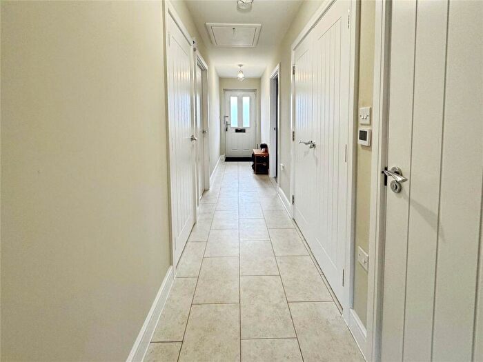2 Bedroom Bungalow For Sale In Parkgate Corner, Little Clacton, Clacton-on-Sea, CO16
