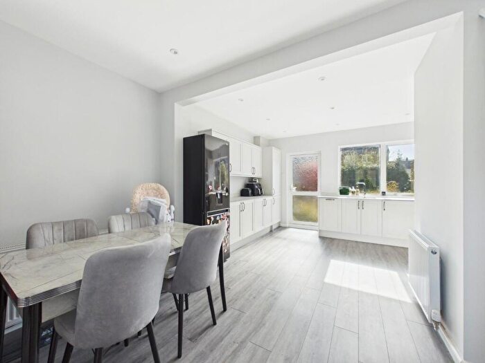 3 Bedroom Semi Detached House To Rent In Thompson Lane, Baildon, Shipley, BD17