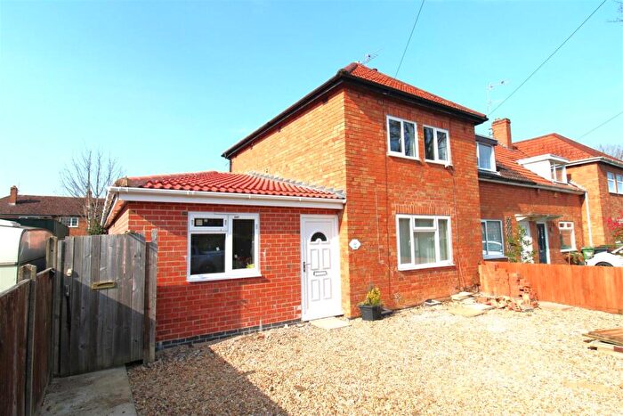 3 Bedroom End Of Terrace House For Sale In Lodge Green Road, Corby, NN17