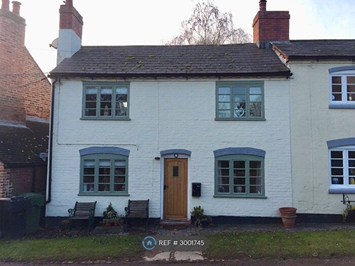 3 Bedroom Semi Detached House To Rent In New Wharf, Bromsgrove, B60
