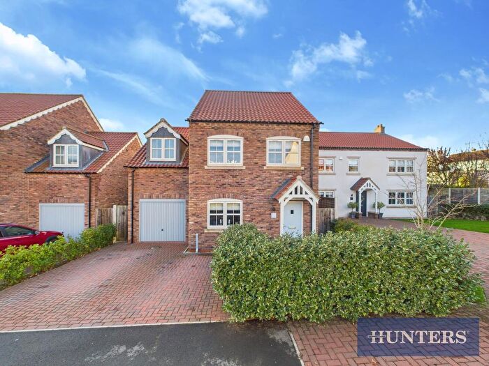 3 Bedroom Detached House For Sale In Burton Fields, Brandesburton, YO25