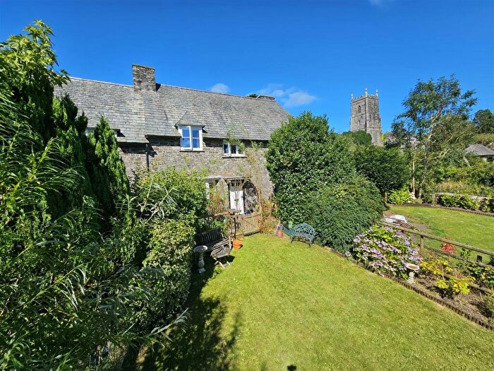 3 Bedroom Terraced House For Sale In The Parade, Milton Abbot, Tavistock, PL19