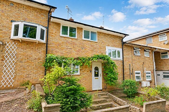 3 Bedroom Terraced House For Sale In Long Riding, Basildon, SS14
