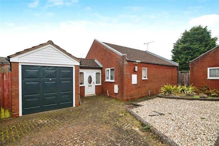 2 Bedroom Bungalow For Sale In Prophets Close, Redditch, Worcestershire, B97