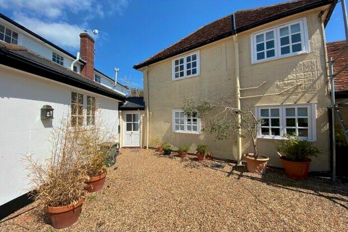 1 Bedroom Cottage To Rent In Boreham Road, Little Waltham, Chelmsford, CM3