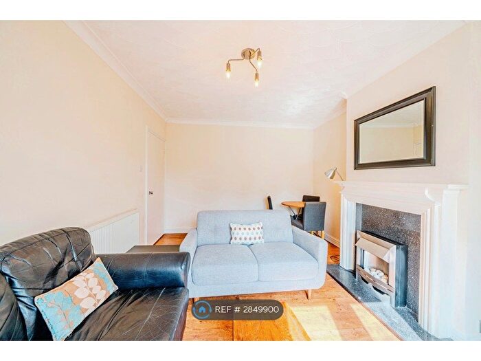 4 Bedroom Terraced House To Rent In Filton Avenue, Horfield, Bristol, BS7