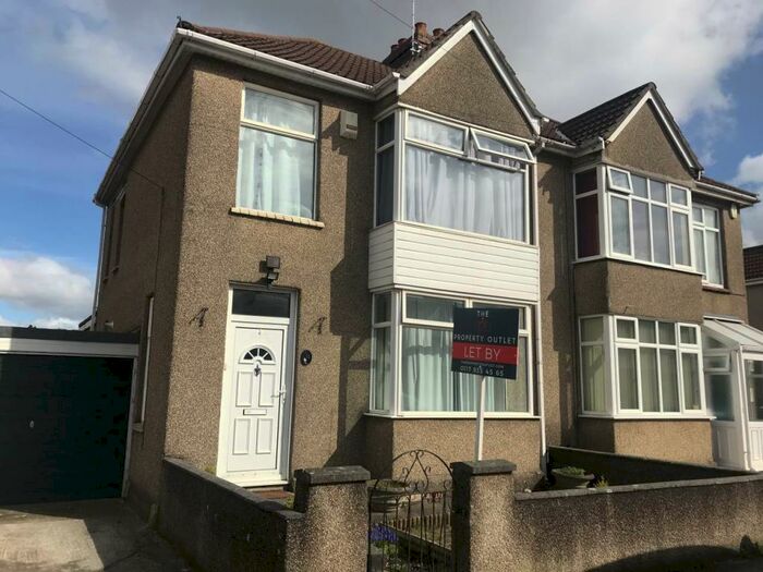 4 Bedroom Semi-Detached House To Rent In Northville Road, Northville, Bristol, BS7